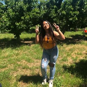 Meet your Posher, Alexa